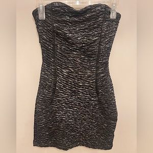 Timing Metallic Black & Silver Strapless Dress in Juniors Size Small